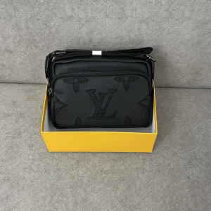 Sacoche lv new